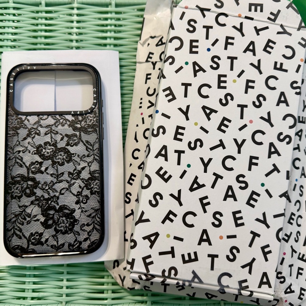 Castify Phone Case with Black Floral Lace Pattern - iPhone 17 Pro Max BRAND NEW